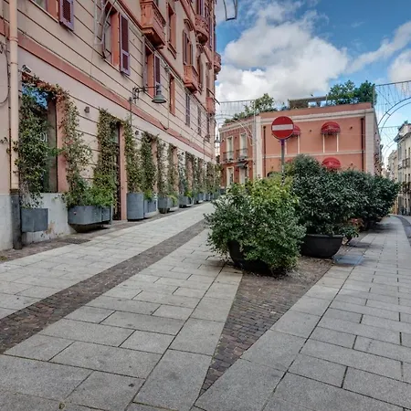 Right House Di Via Sulis - Neighborhood In The Town *