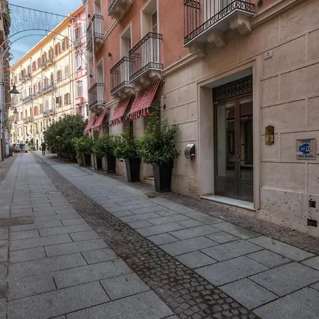 Right House Di Via Sulis - Neighborhood In The Town Lejlighed *